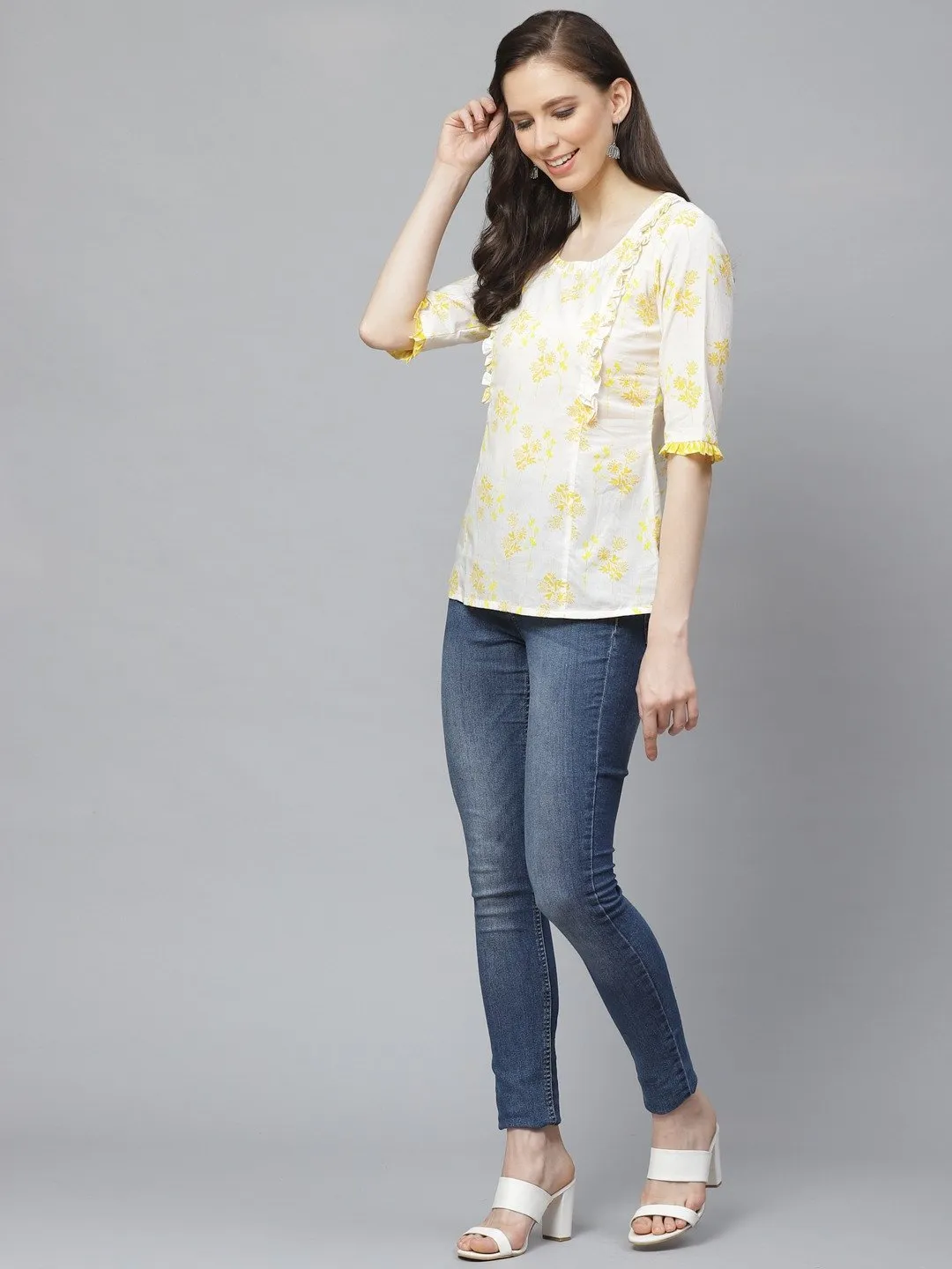 Women White & Yellow Regular Floral Printed Round Neck Top