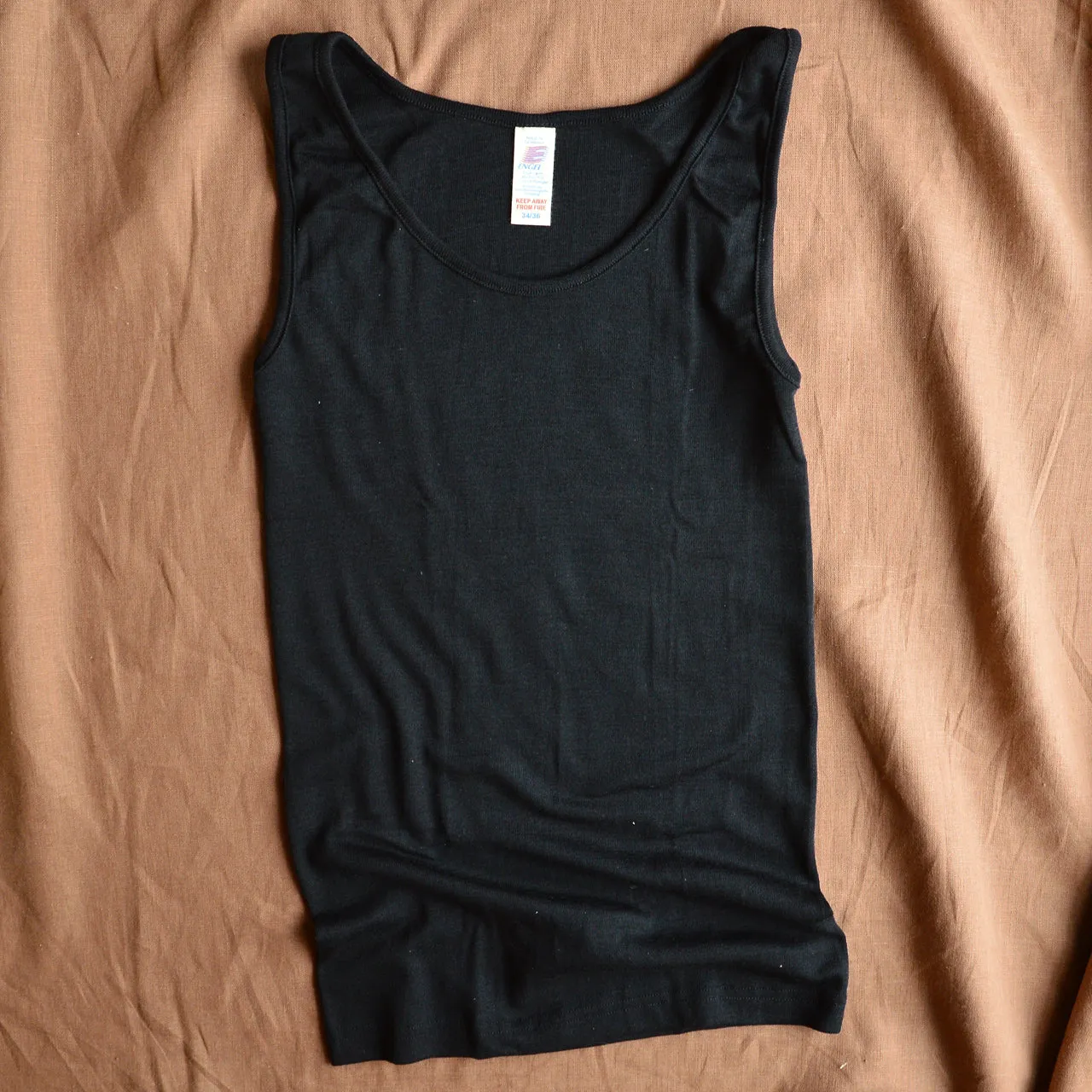 Women's Sleeveless Organic Merino/Silk Vest